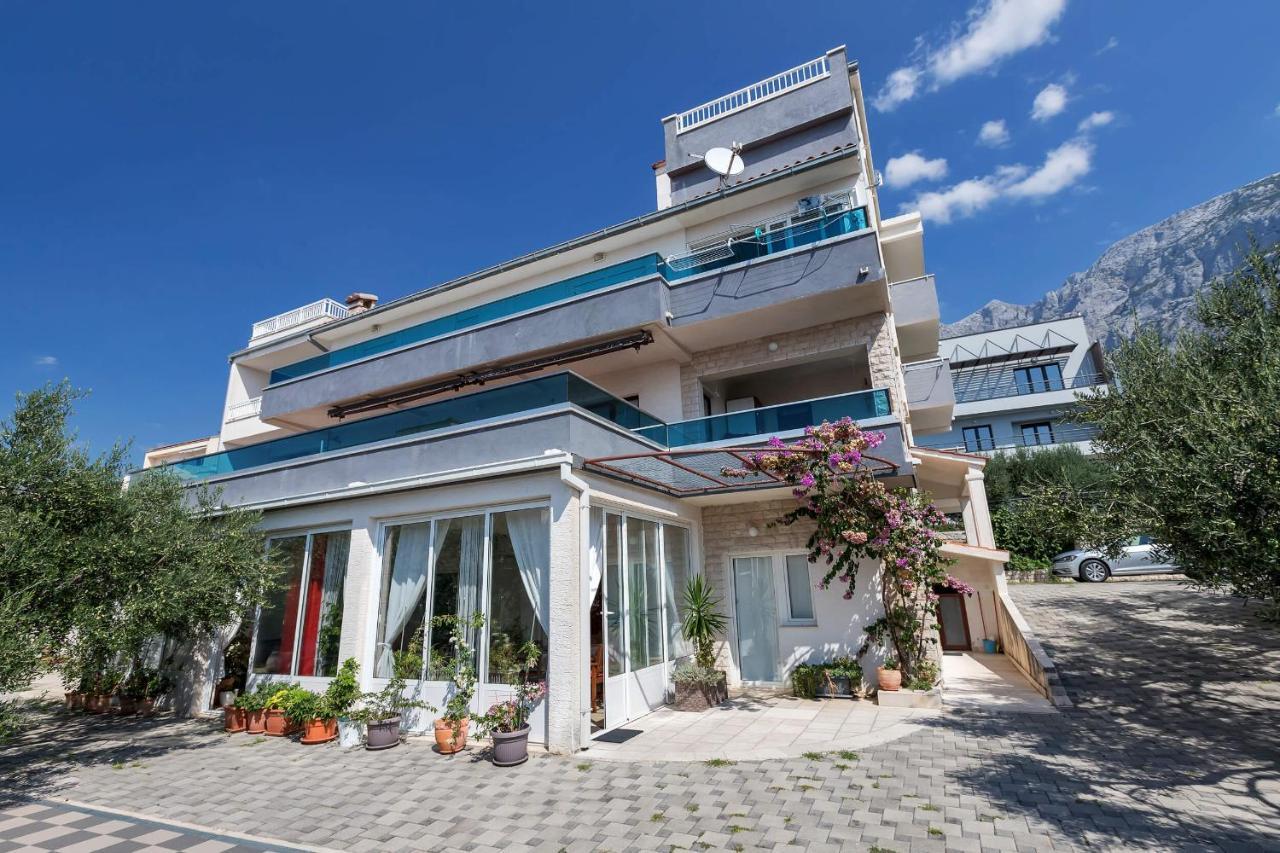 Apartments Vele Makarska Exterior photo